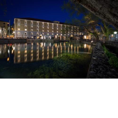 Hydrama Grand Hotel