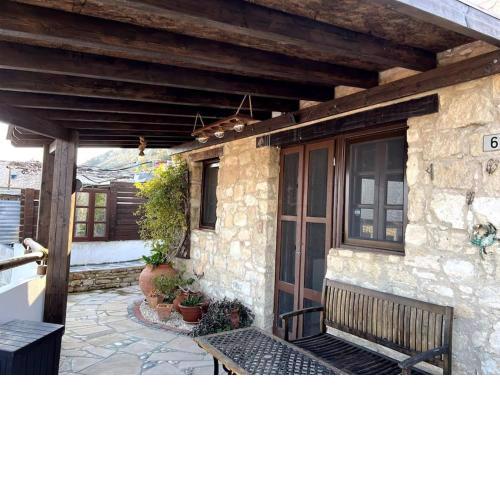 'I Folia' Village house with roof garden and terrace
