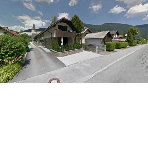 Ian's Residence