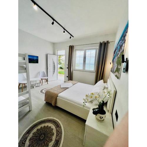 Iart Residence Villa