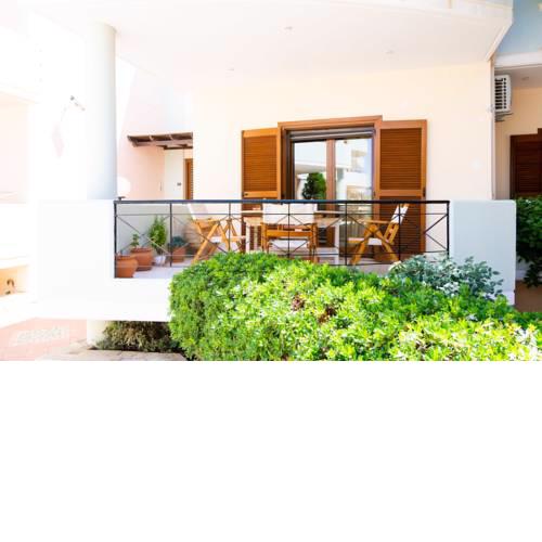 Iaspis Apartment