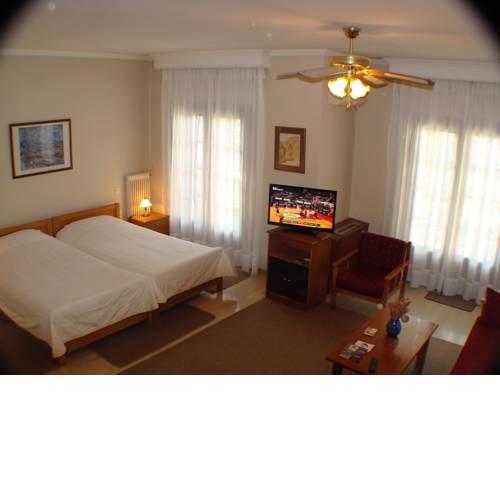 Idiston Rooms & Suites