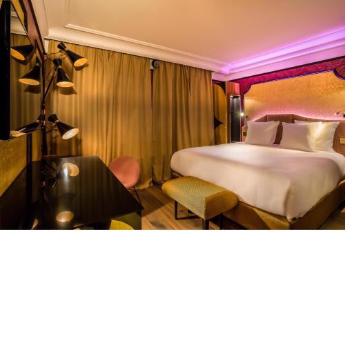 Idol Hotel
