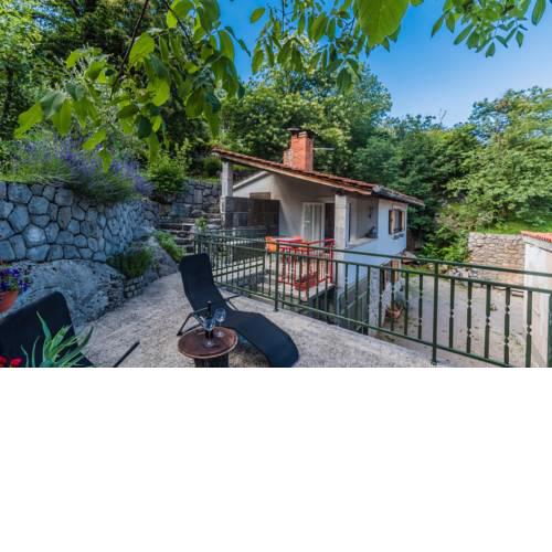 Idyllic Holiday House For Two