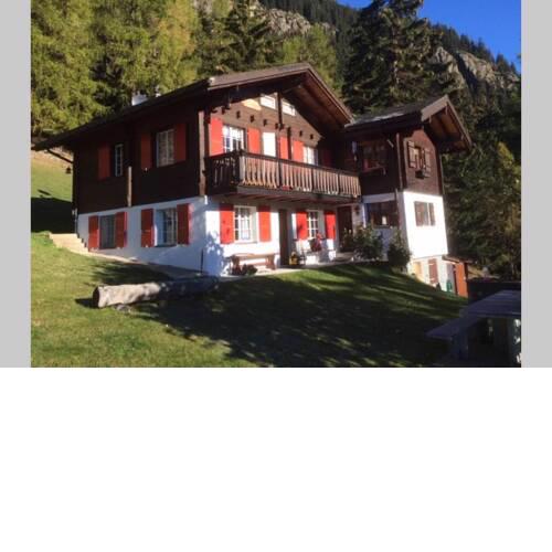 Idyllisches Chalet inmitten der Walliser Bergwelt