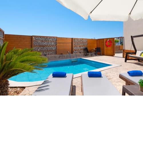 Ifigeneia Villa