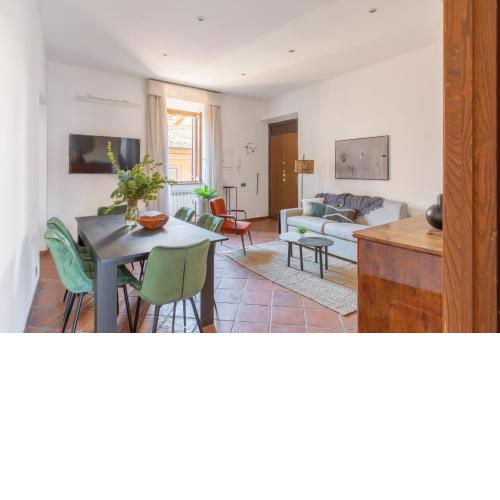 iFlat Pantheon's roomy and friendly apartment