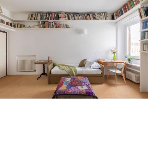 iFlat The Carpet Apartment