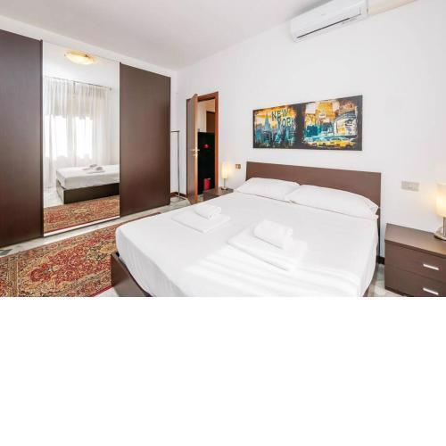 [IHost Apartment] - Veneziano 8