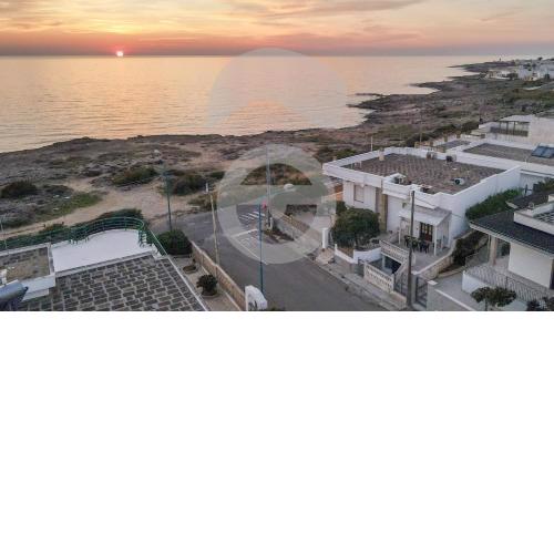 Il covo fronte mare di Paf