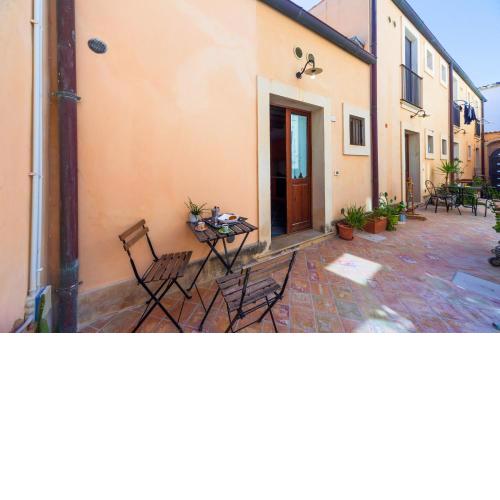 Il Mare in Corte Studio Apartment