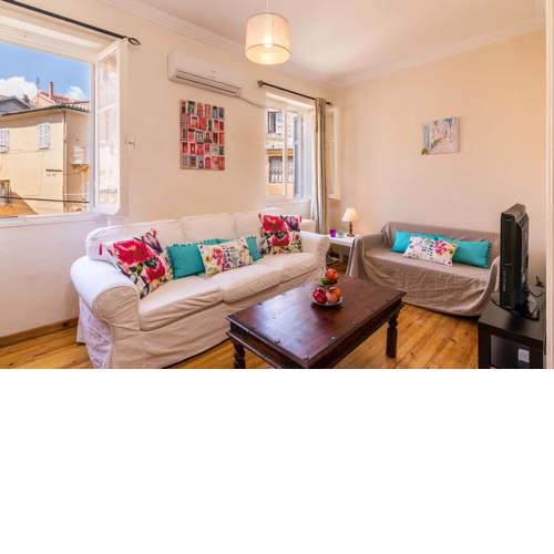 Ilia Old Town Apartment