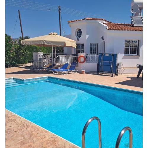 iliada villa house coral bay
