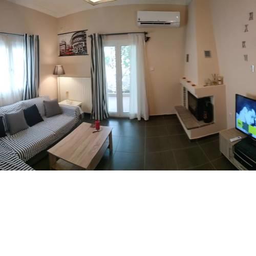 Ilias' cosy and relaxing apartment