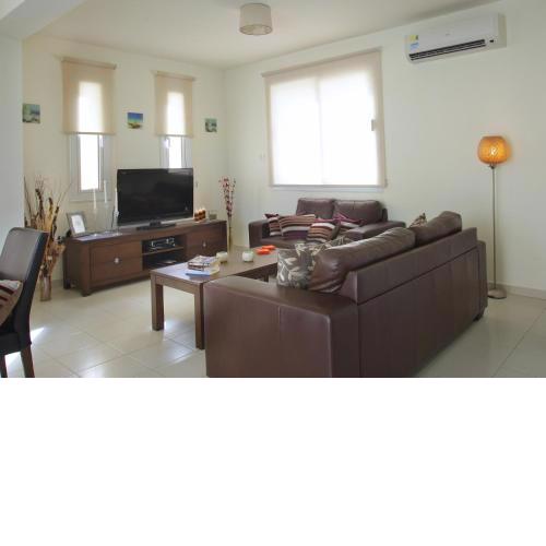 Imagine You and Your Family Renting this Luxury Villa minutes from the Beach, Protaras Villa 1456