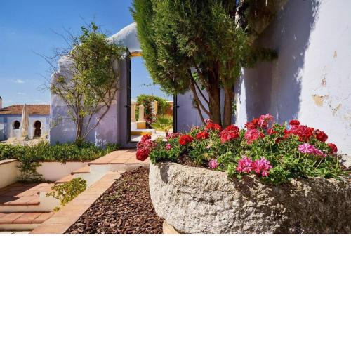 Impeccable 6-Bed Villa in Malaga