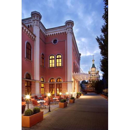 Imperial Riding School Renaissance Vienna Hotel