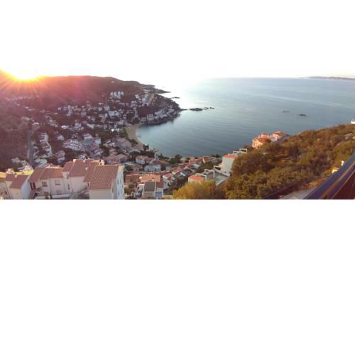 Impresionantes vistas del mar en Roses, Canyelles