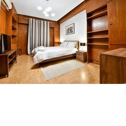 In historical Plaka located, fully renovated apartment