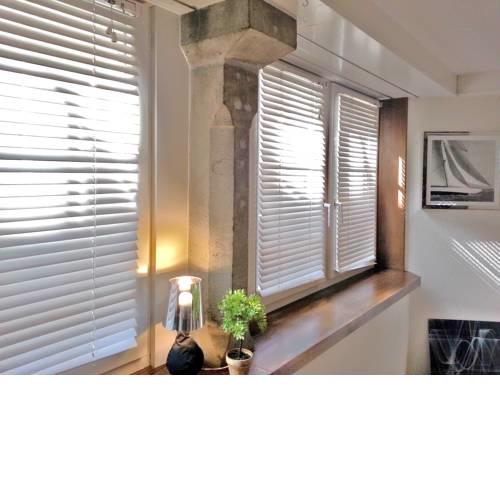 In the heart of Zurich - pedestrian area - close to central, main train station and riverside
