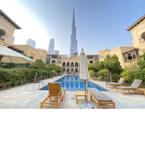 Incredible 2BR apartment, Downtown with Burj & Dubai Mall view by Rich Stay
