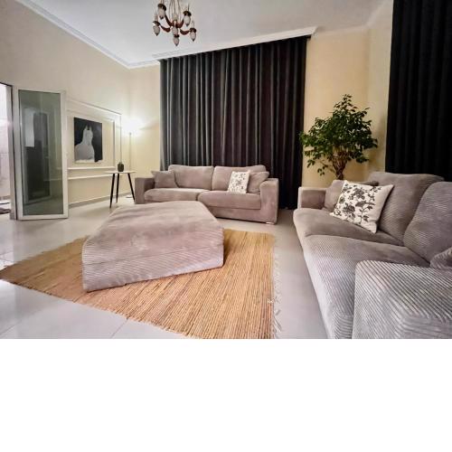 Independent Spacious 3 Bedroom Villa