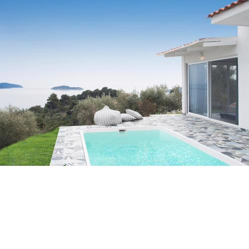 Indigo Boutique Home