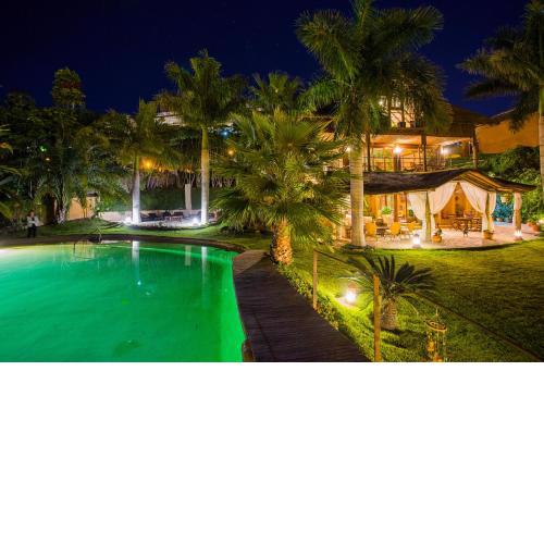 Indonesian Palace Luxurious Boutique by iloftmalaga