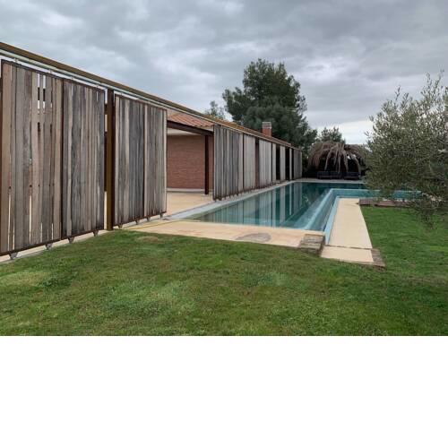 Infinity pool House in Vilopriu