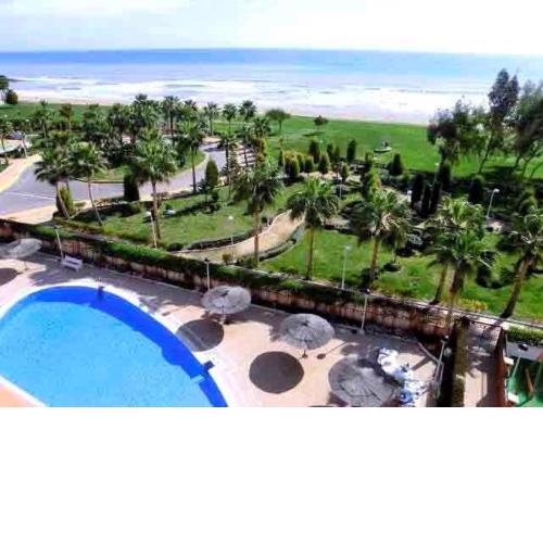 Inmejorables vistas, frontal al mar, terraza 1ª linea