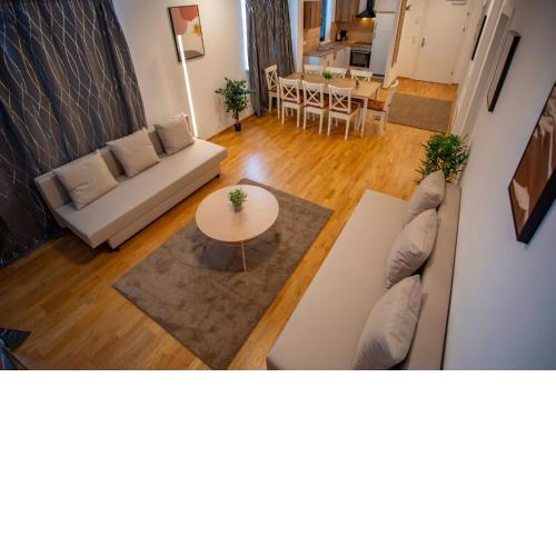 Innsbruck East Side Apartment I Free Street Parking