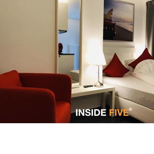 INSIDE FIVE City Apartments