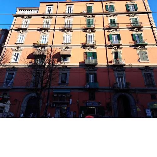 INTERNO 13, nel cuore di Napoli