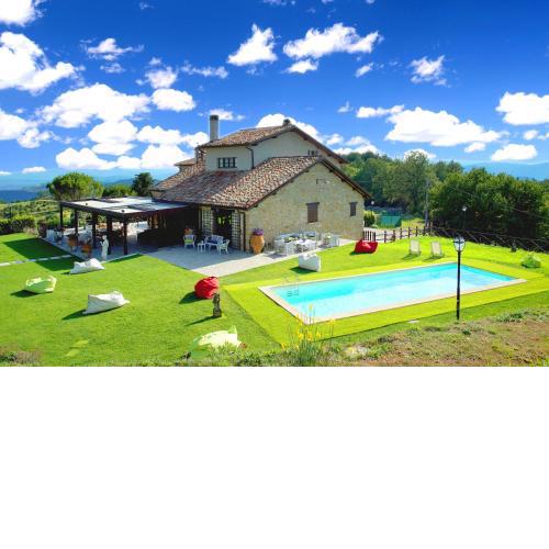 Inviting 15 guests Villa