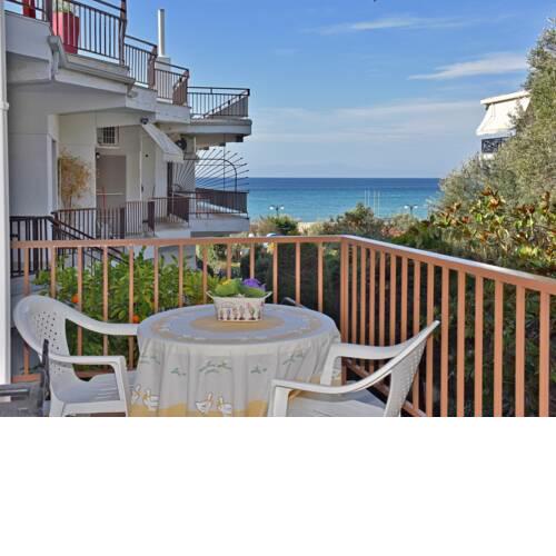 Ioannis Apartment - Nea Moudania Halkidiki