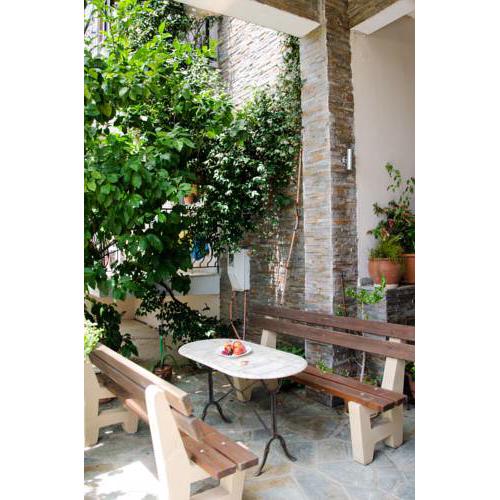 Ioannis Avrades Apartments