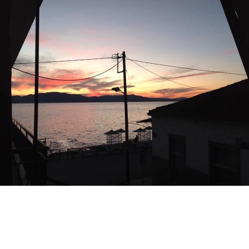 IRAKLIOS: AGRIA (lux) Studios// 46m2..next to the sea..!!!
