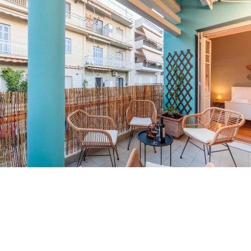 Ira's Design Gem-Downtown Family Haven