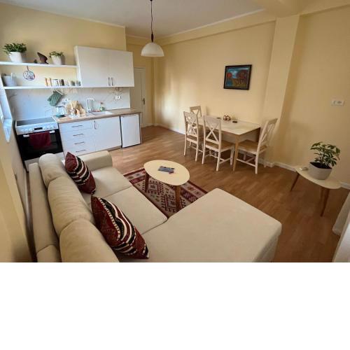 Irena and Papi's warm apartment