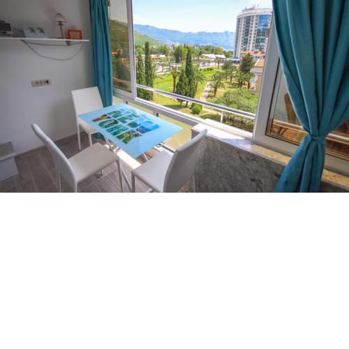 Irena Downtown Apartment
