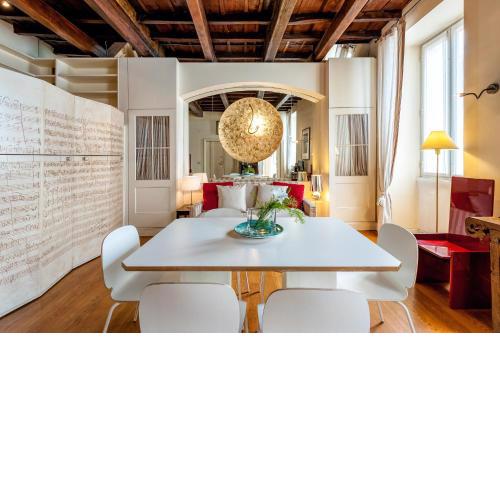 IREX Piazza Navona Cozy