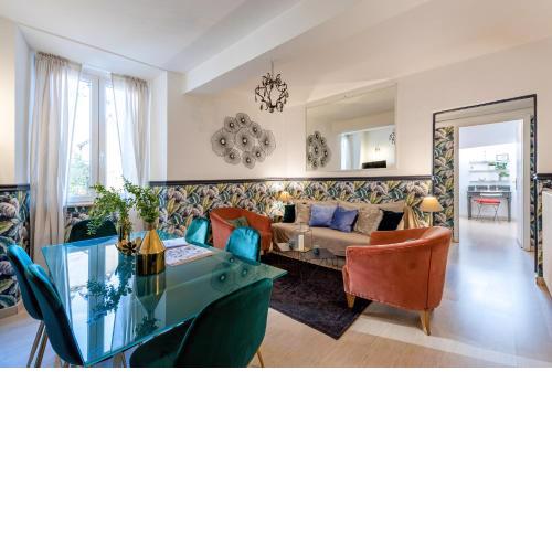 IREX Trevi Fountain Penthouse