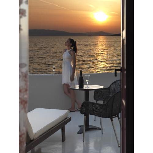 Iria Beach Art Hotel