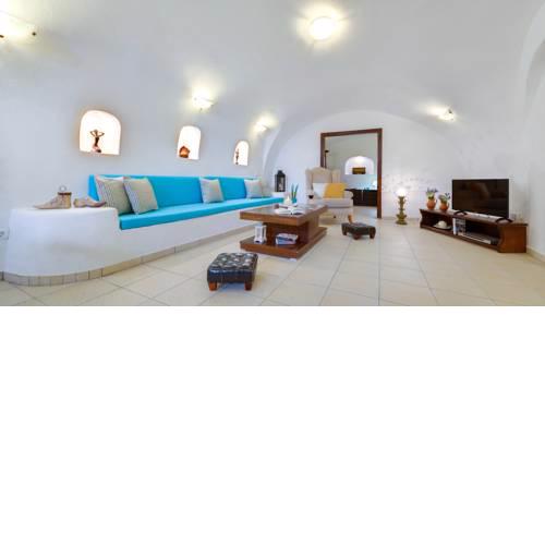 Iridanos Cave House