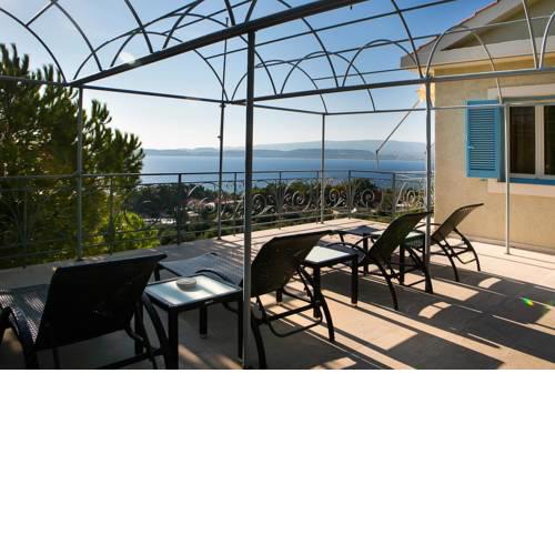 Irini Apartment