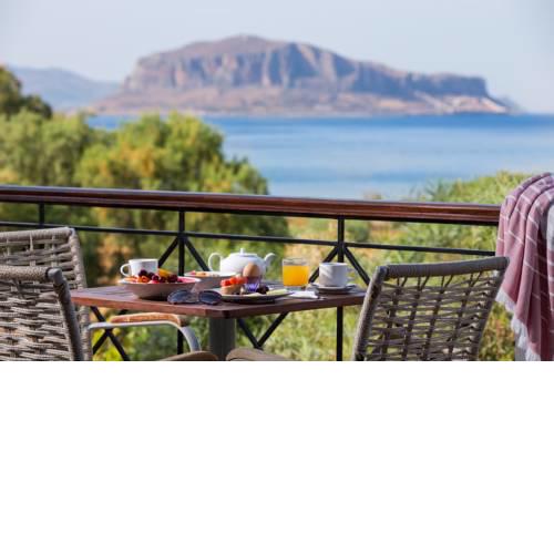 Iris Beach Hotel