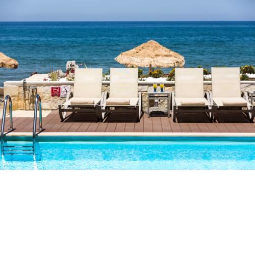 Iris, Luxury Beach Front Residence
