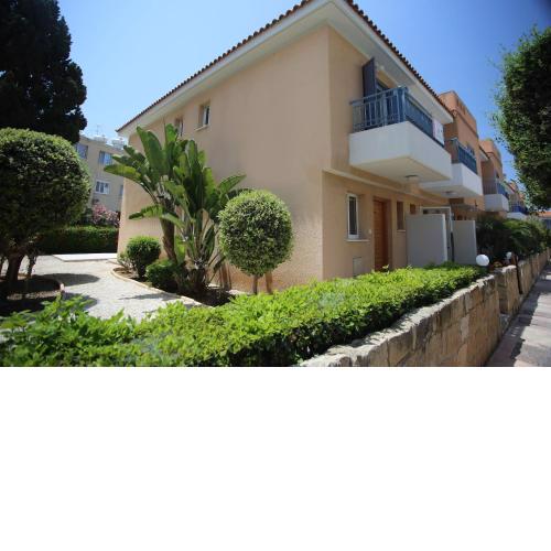 Iris Village 2 Bedroom / 2 Bathroom Townhouse