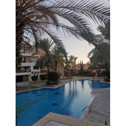 IRIS VILLAGE (NEAR KINGS AVENUE MALL}