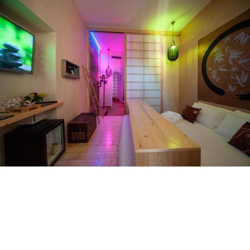 iRooms Jacuzzi Suites